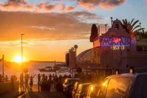 Mar–Mambo Strip photo