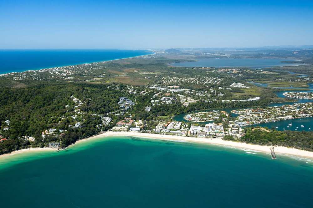 Noosa Main Beach 
