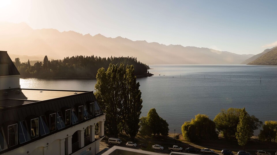 Queenstown hotels